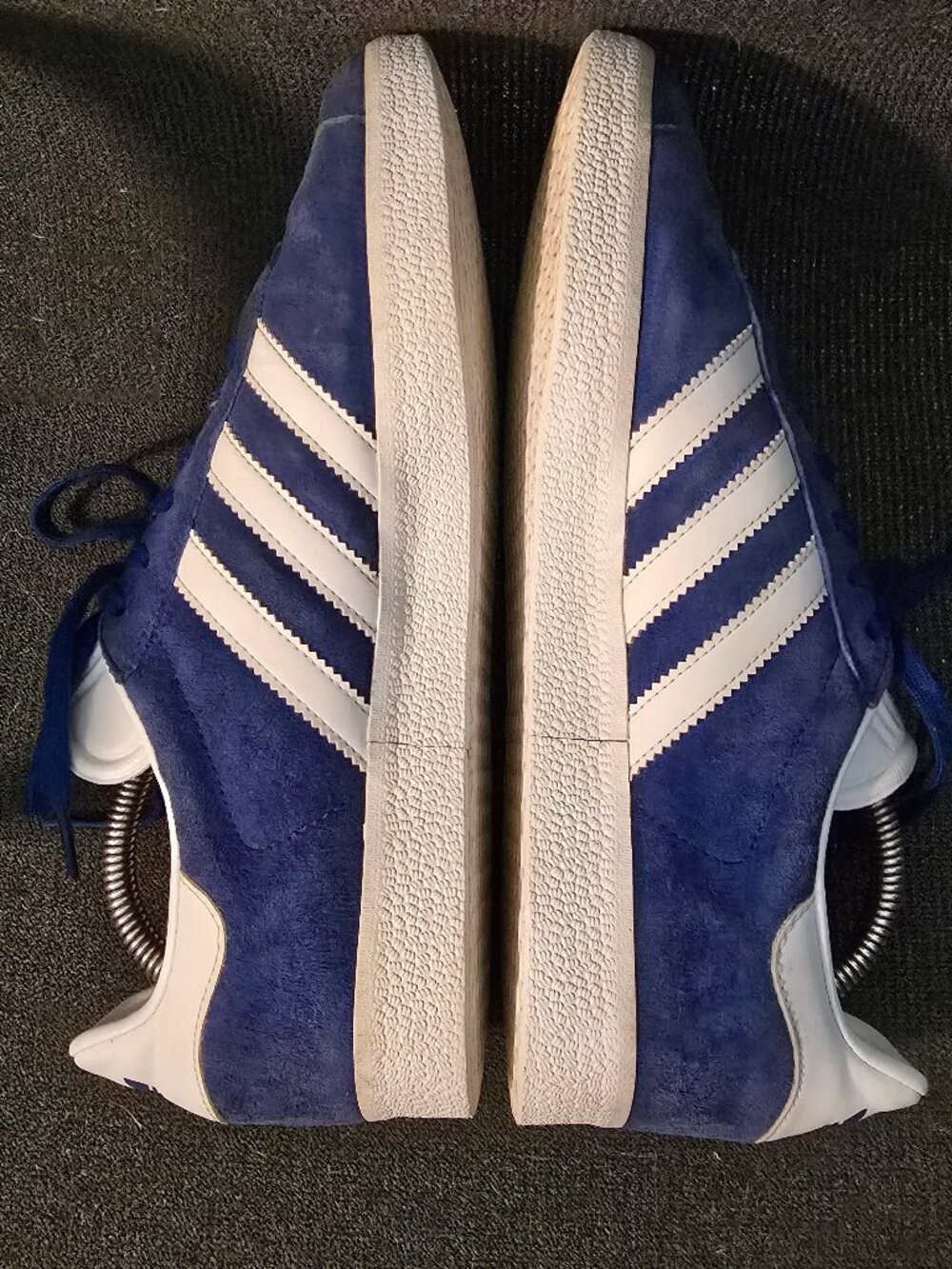 adidas Gazelle "Collegiate Royal Blue" Style: S76227 Men's 9.5 - Picture 6 of 9